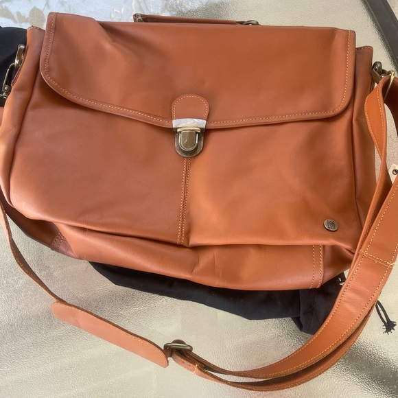 Mahi Leather The Yale Clip-Up Full Grain Adjustable Messenger Bag Brown Satchel - Picture 2 of 10